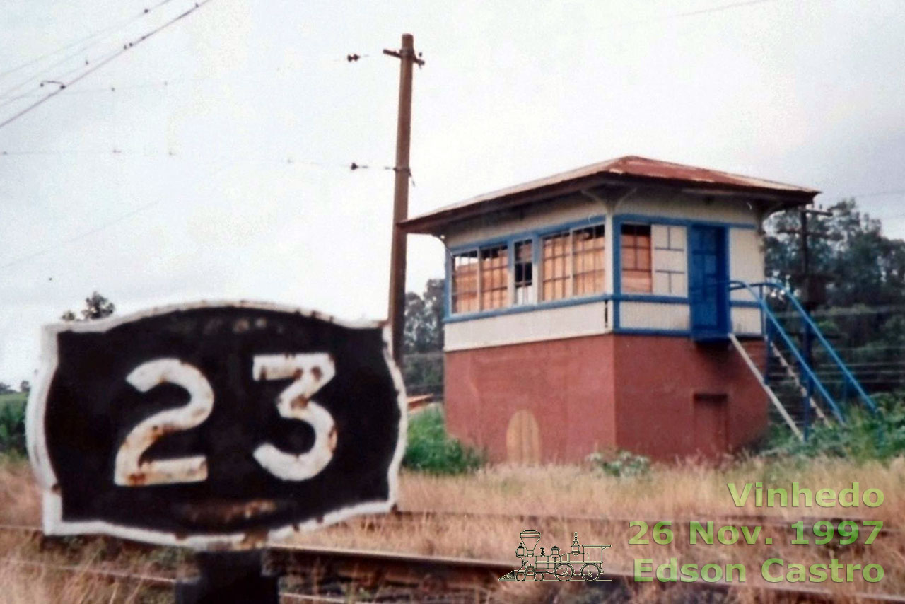 Cabine de sinalização da estação ferroviária de Vinhedo, no quilômetro 23 da antiga Cia. Paulista de Estradas de Ferro