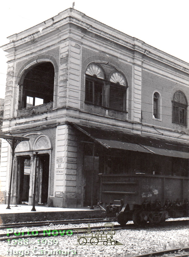 Hotel da estação ferroviária de Porto Novo (Além Paraíba, MG), em 1988