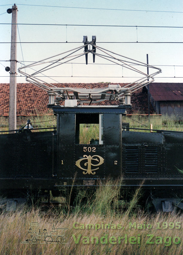 Cabine da locomotiva “Baratinha” n° 502 restaurada nos padrões da CPEF