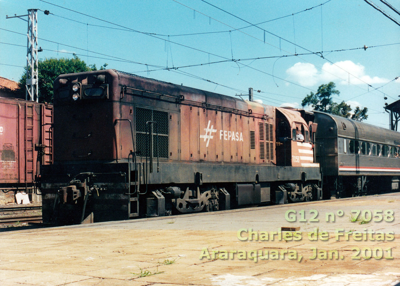 Locomotiva G12 nº 7058 na pintura Fepasa - Ferrovias Paulistas