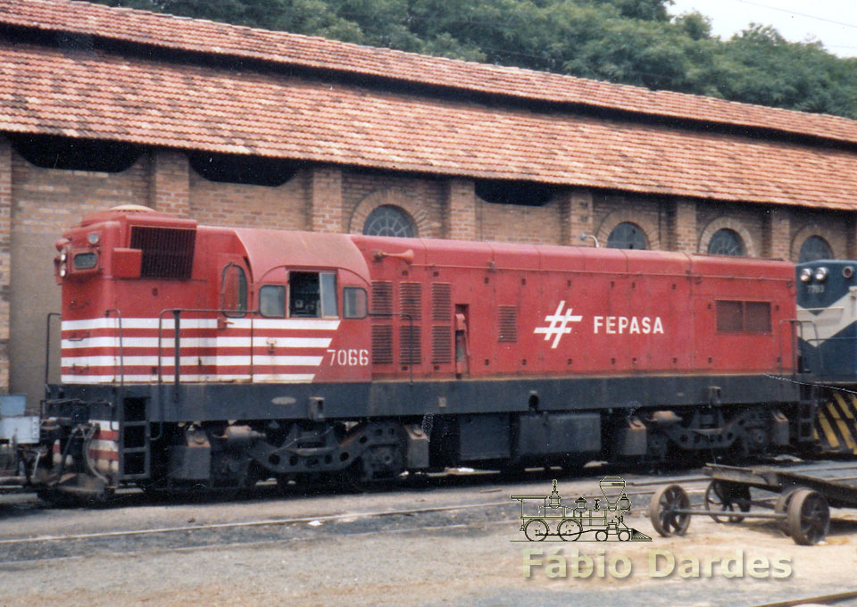 Locomotiva G12 nº 7066 da Fepasa - Ferrovias Paulistas