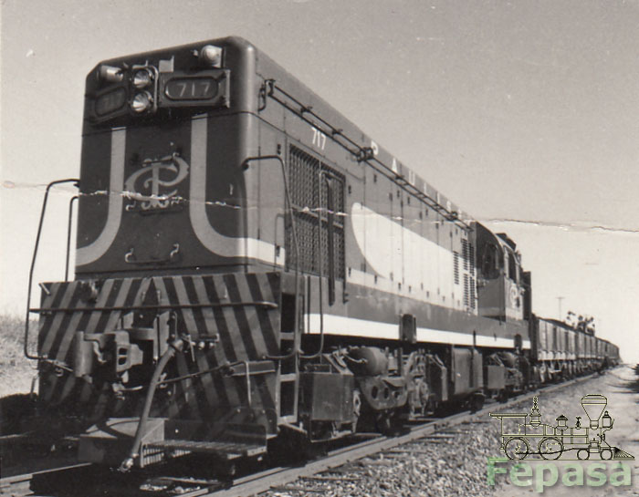 Locomotiva G12 nº 717 da CPEF - Cia. Paulista de Estradas de Ferro