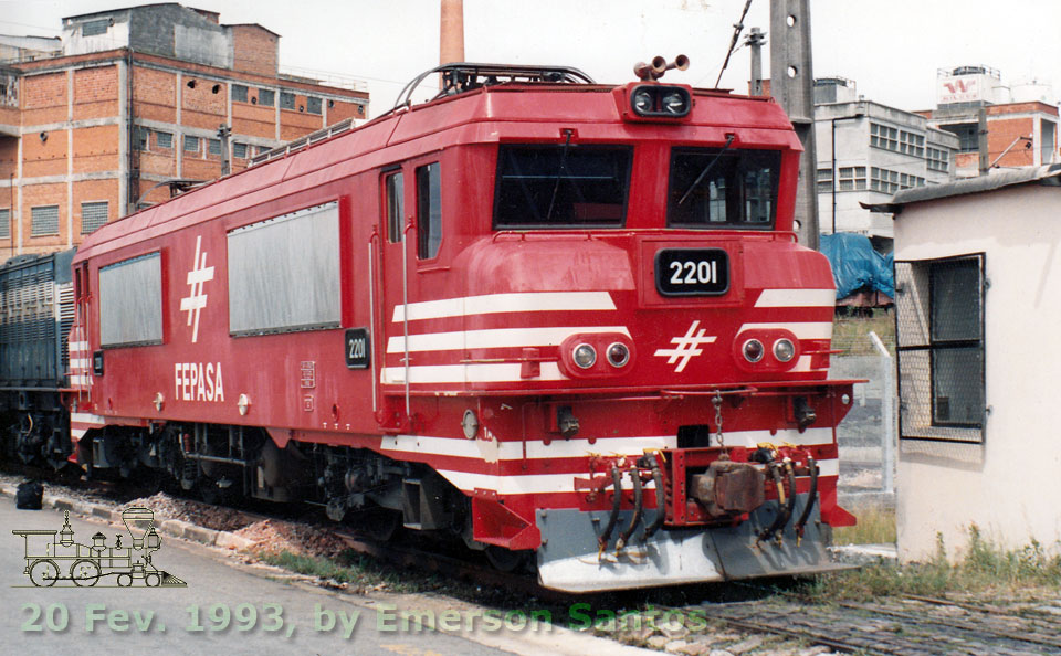 Locomotiva "Francesa" Alstom de bitola métrica, nº 2201 da Fepasa - Ferrovias Paulistas