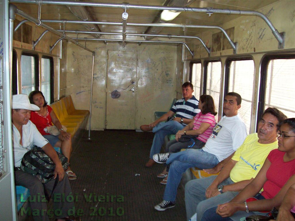 Interior do Trem Húngaro no Metrô de Teresina