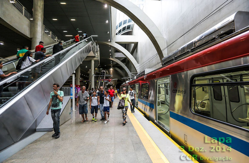 Plataforma de desembarque da estação Lapa, do Metrô de Salvador