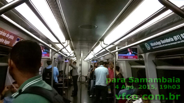 Baixa lotação do trem para Samambaia (Linha Laranja), às 19h19 de uma Terça-feira