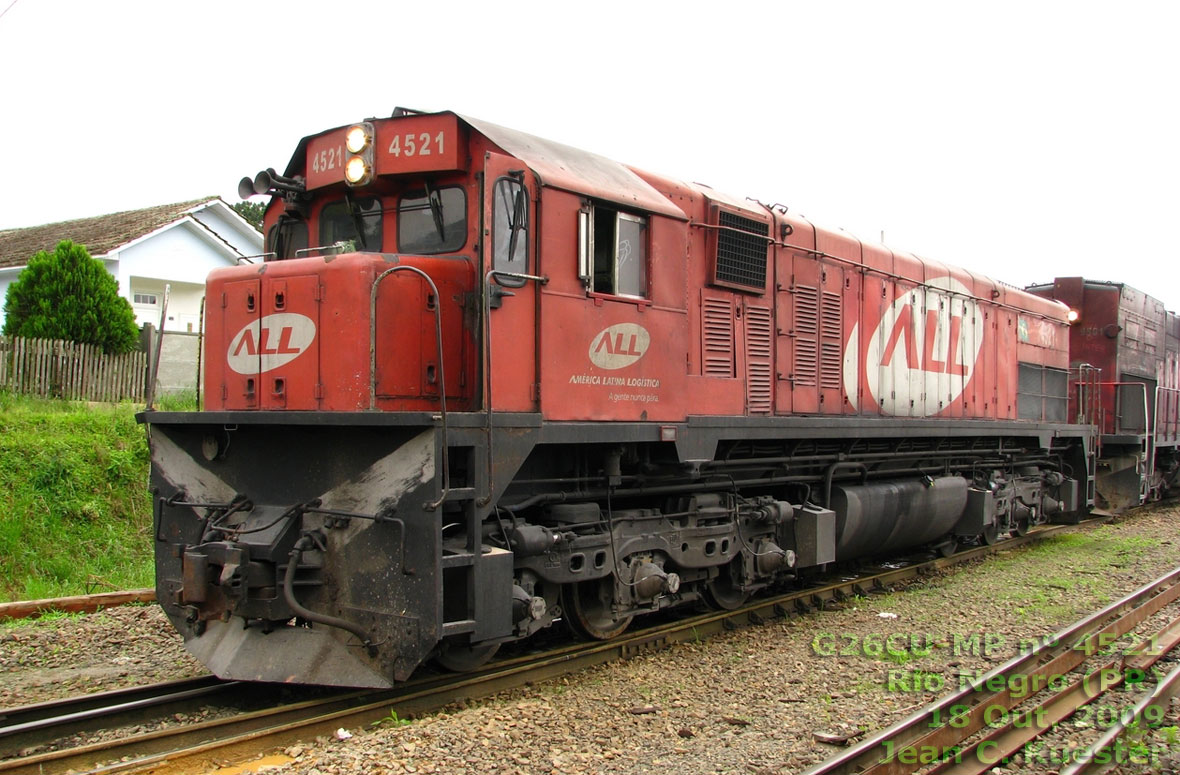 Locomotiva G26CU-MP nº 4521 da ferrovia ALL em Rio Negro (PR), 18 Out. 2009, Jean C. Kuester 