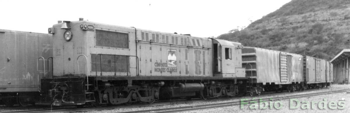 Locomotiva AS616E manobrando em Montes Claros