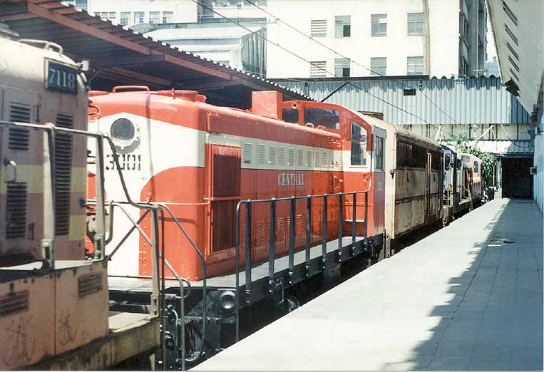 Alco S1 n&deg; 3003 da Estrada de Ferro Central do Brasil