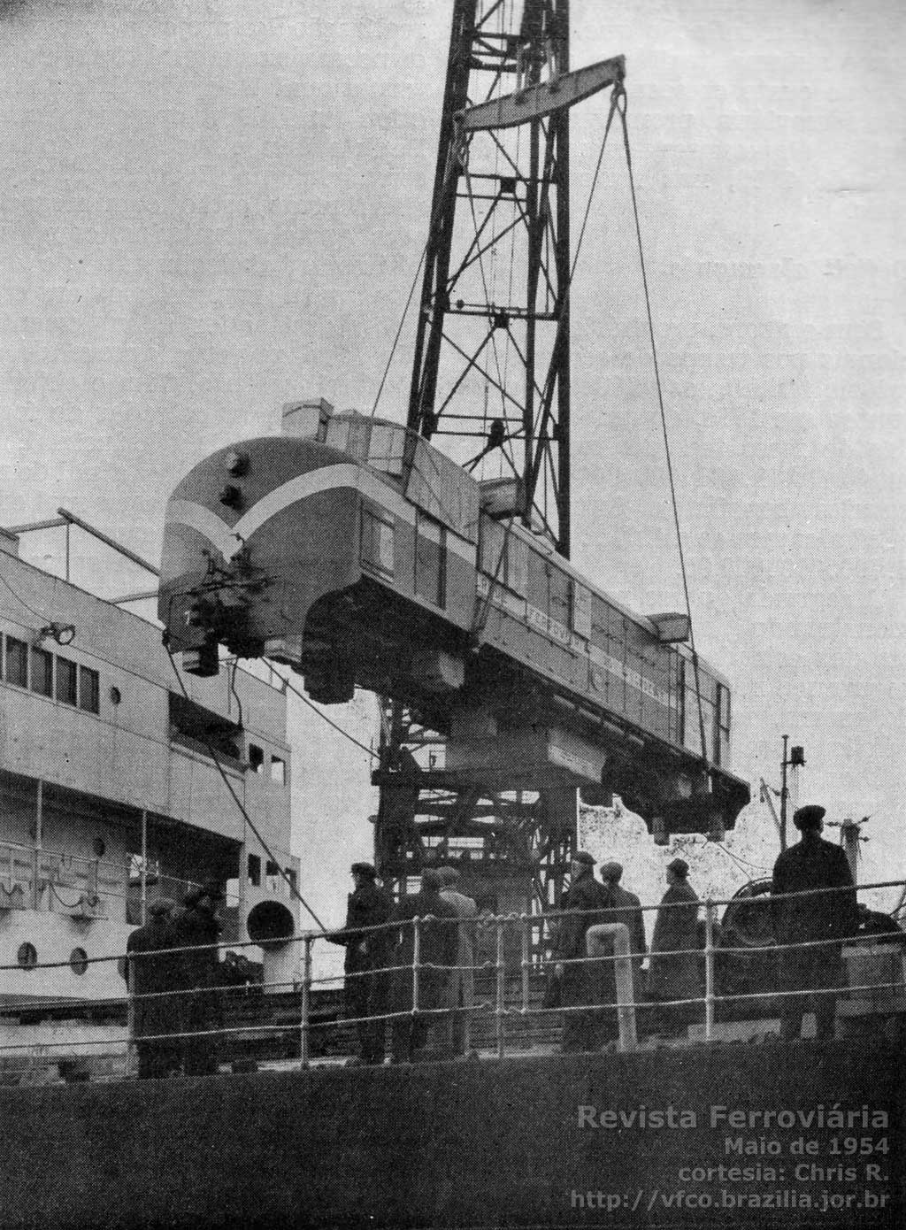 Embarque das locomotivas em Liverpool, 1954