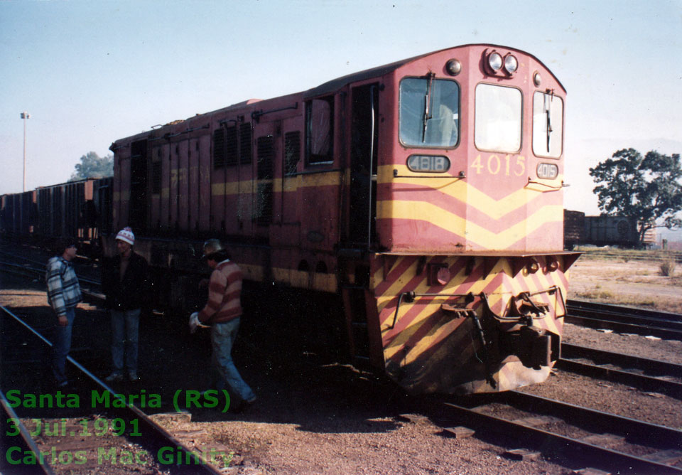 Locomotiva GL-8 n° 4015-3N da RFFSA - Rede Ferroviária Federal em Santa Maria - 1991