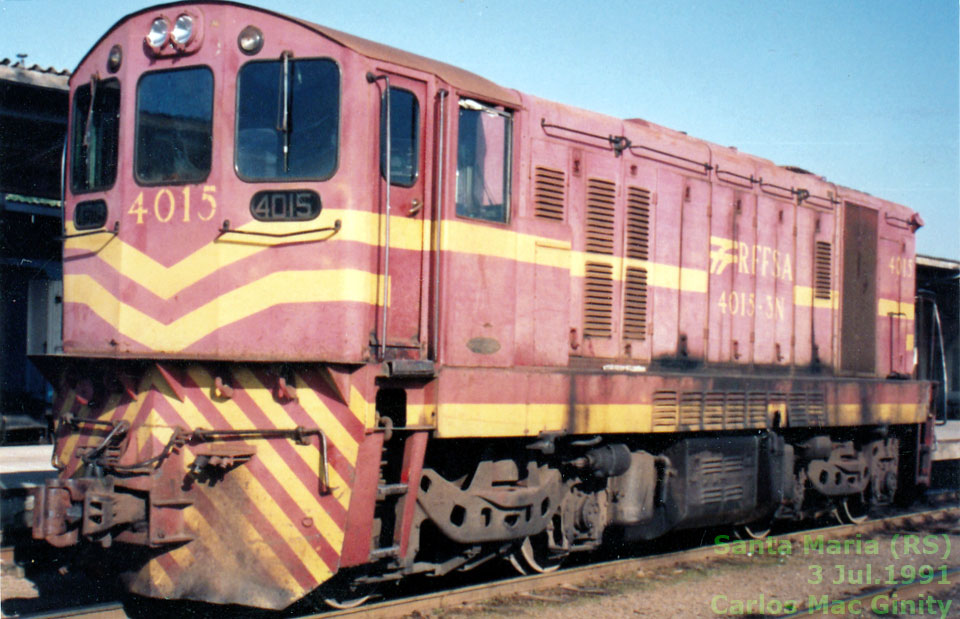 Locomotiva GL-8 n° 4015-3N da RFFSA em Santa Maria (RS), 1991