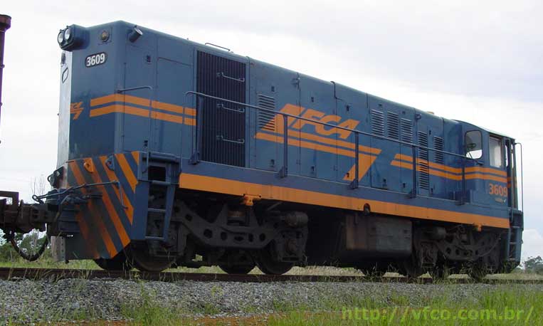 Vista semilateral da Locomotiva GL-8 n° 3609