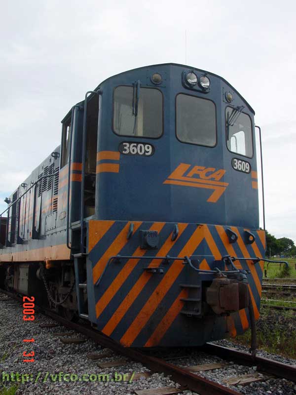 Vista da cabine da Locomotiva GL-8 n° 3609