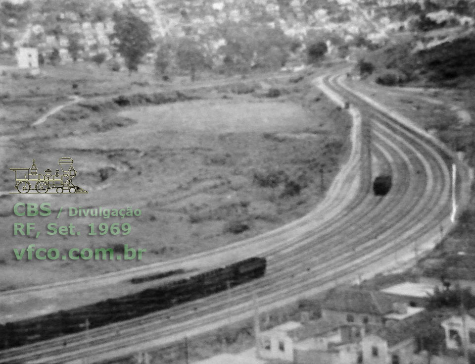 Pátio de formação de trens em Conselheiro Lafaiete em fins da década de 1960: extremidade norte