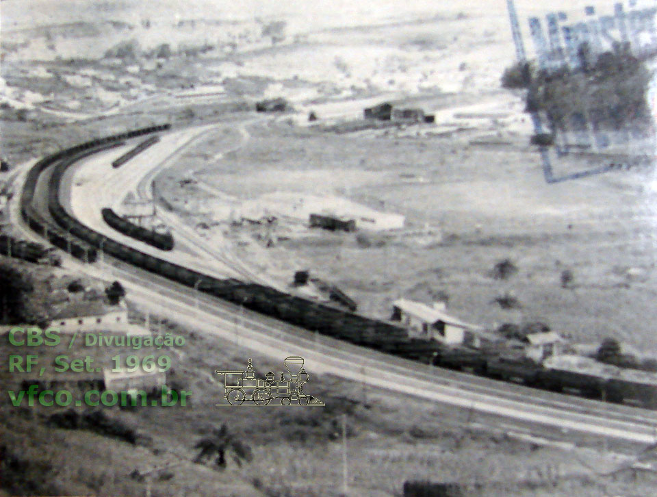 Pátio de formação de trens em Conselheiro Lafaiete na década de 1960