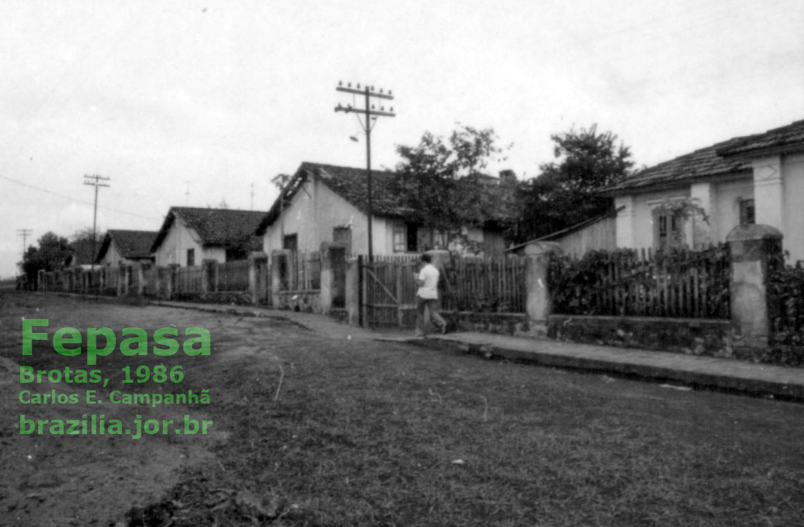 Casas da Fepasa - Ferrovias Paulistas em Brotas, conforme o relatório de 1986
