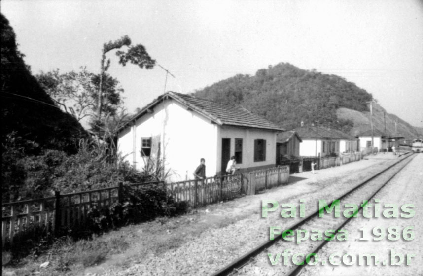 Casas da estação ferroviária Pai Matias, em 1986