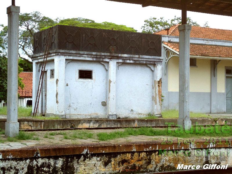 Caixa d'água da estação ferroviária de Taubaté