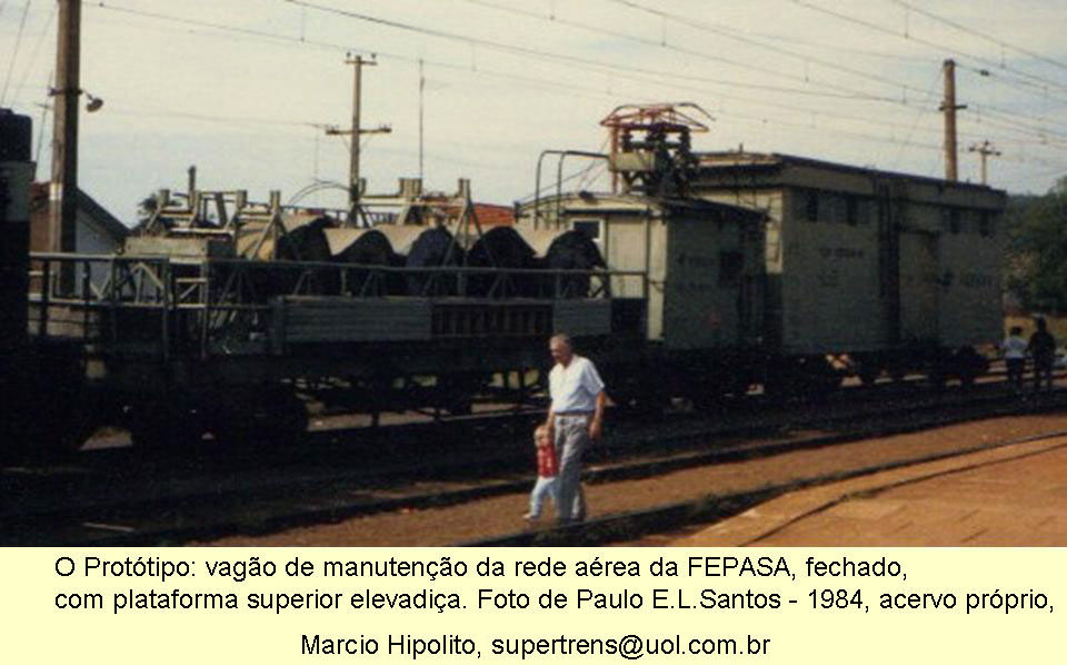Foto do vagão, em 1984, nos trilhos da Fepasa - Ferrovias Paulistas
