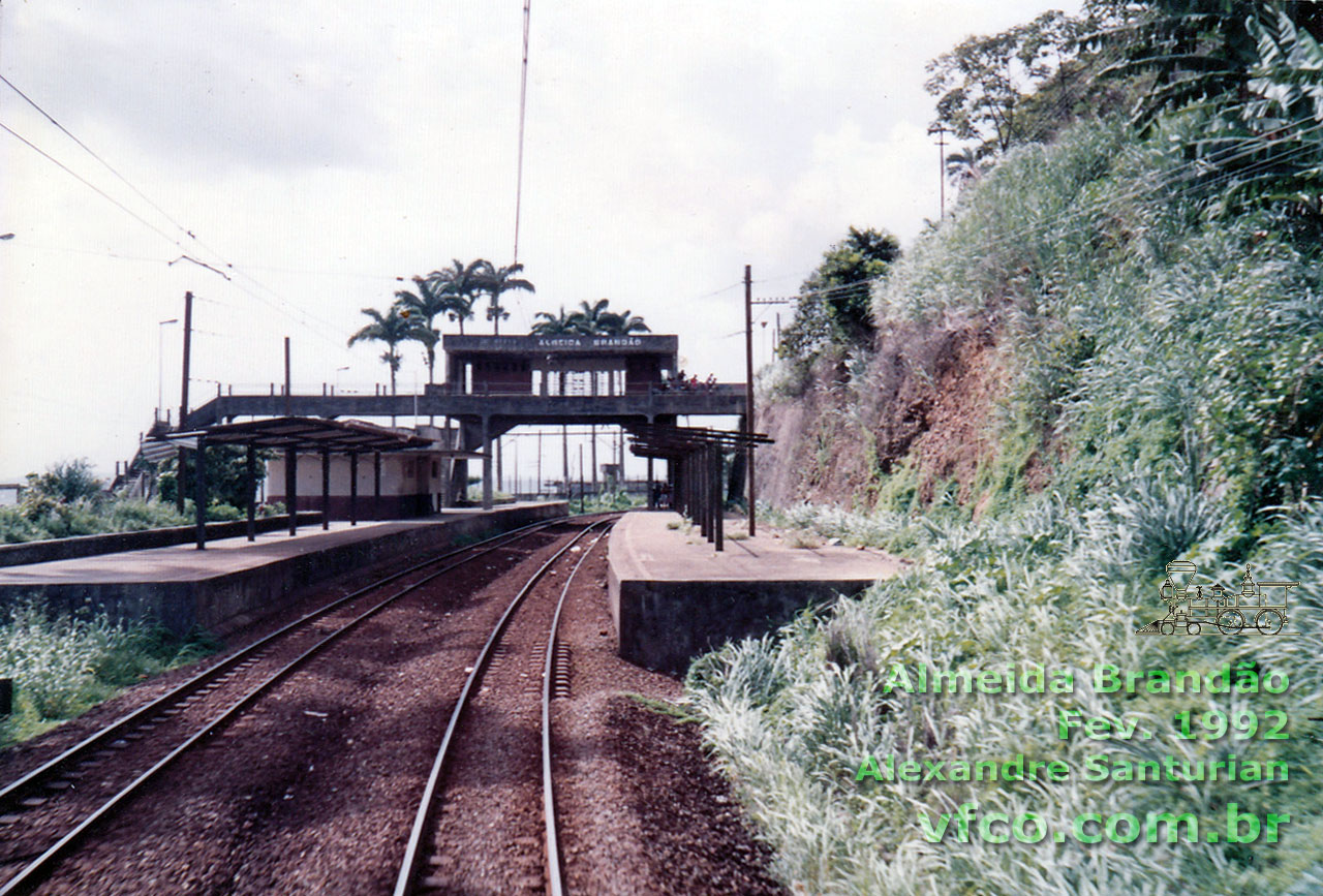 Estação de Almeida Brandão, à beira-mar