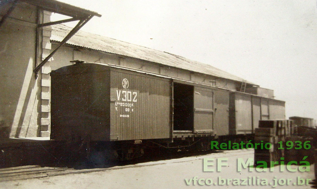 Vagão V-302 (igual aos vagões V-301 e V-303) para 20 toneladas, construído nas oficinas da ferrovia em Sete Pontes