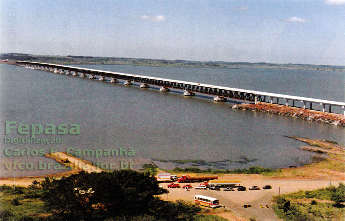 Foto de capa do relatório da Fepasa sobre a ponte rodoferroviária