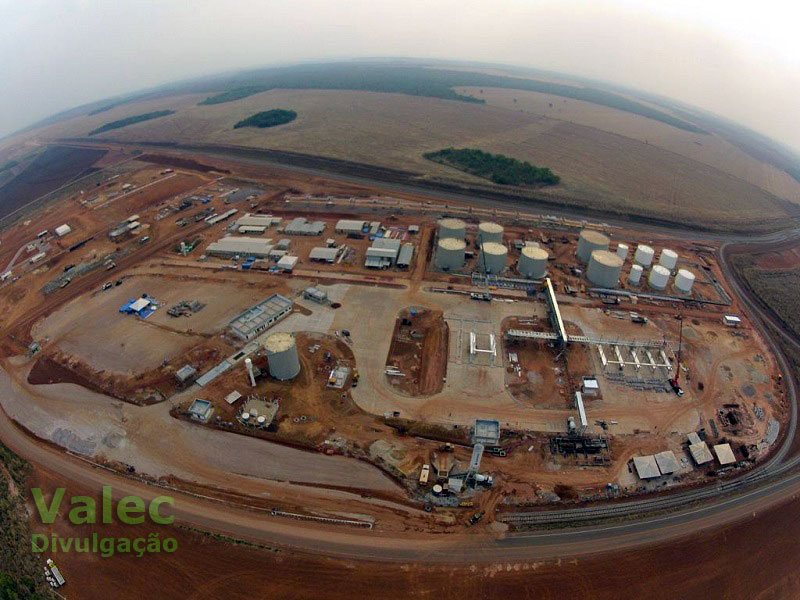 Base de combustíveis da Petrobras (BR) no terminal ferroviário de Palmas / Porto Nacional (TO) da Ferrovia Norte-Sul