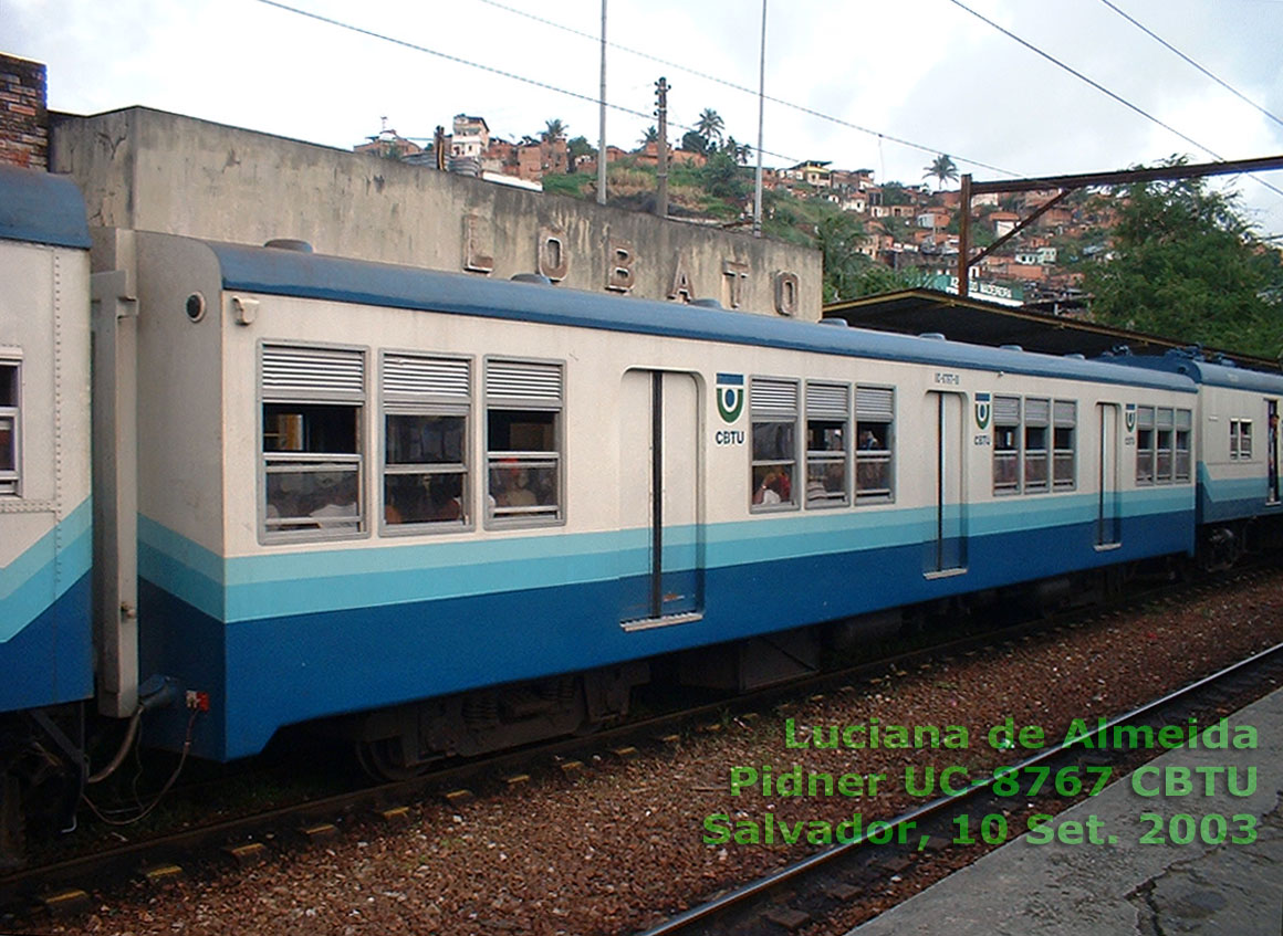 Vagão Pidner UC-8767 nos trilhos da CBTU Salvador
