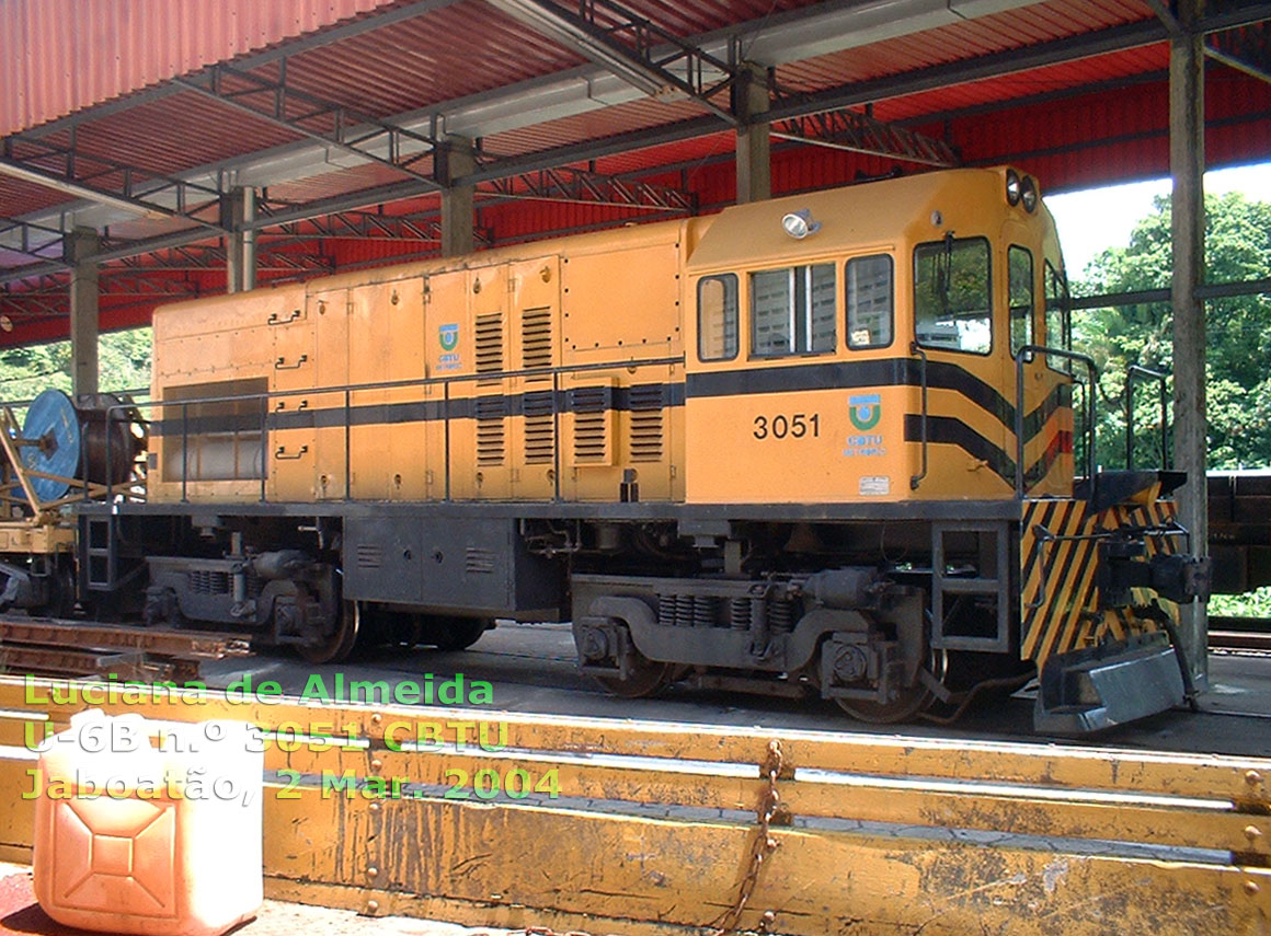 Locomotiva U6B n° 3051, fotografada nas Oficinas de Cavaleiro, em Jaboatão de Guararapes