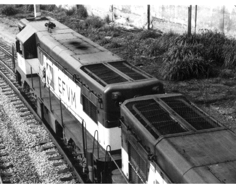 Vista do teto da locomotiva G12
