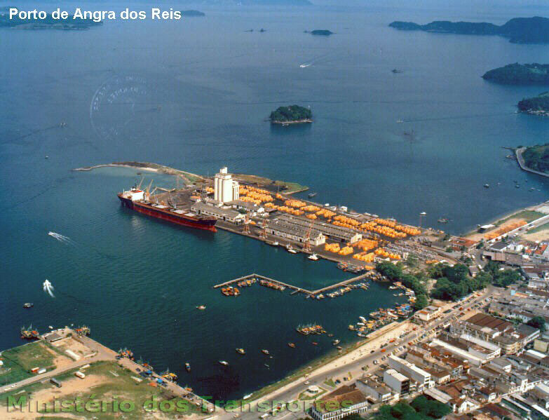 Vista aérea do antigo porto de Angra dos Reis, sem data