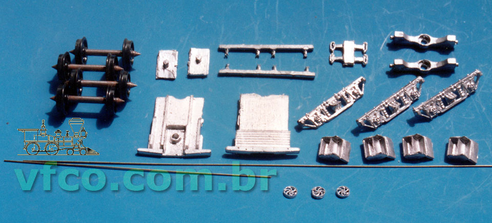 Peças e detalhes metálicos para a montagem do ferreomodelo da Leopoldina