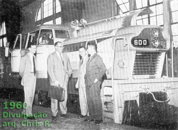 Locomotiva GMDH1 pronta para levar a Osasco uma comitiva de engenheiros e “congresistas”