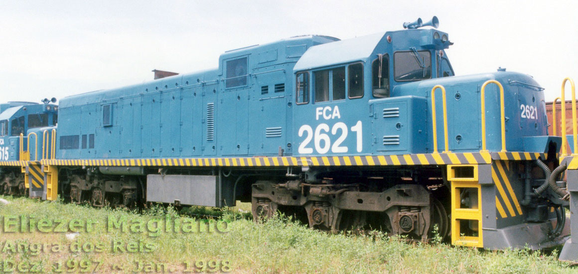 Locomotiva U20C “Namibiana” nº 2621 da FCA no porto de Angra dos Reis (foto com corte e tratamento digital)