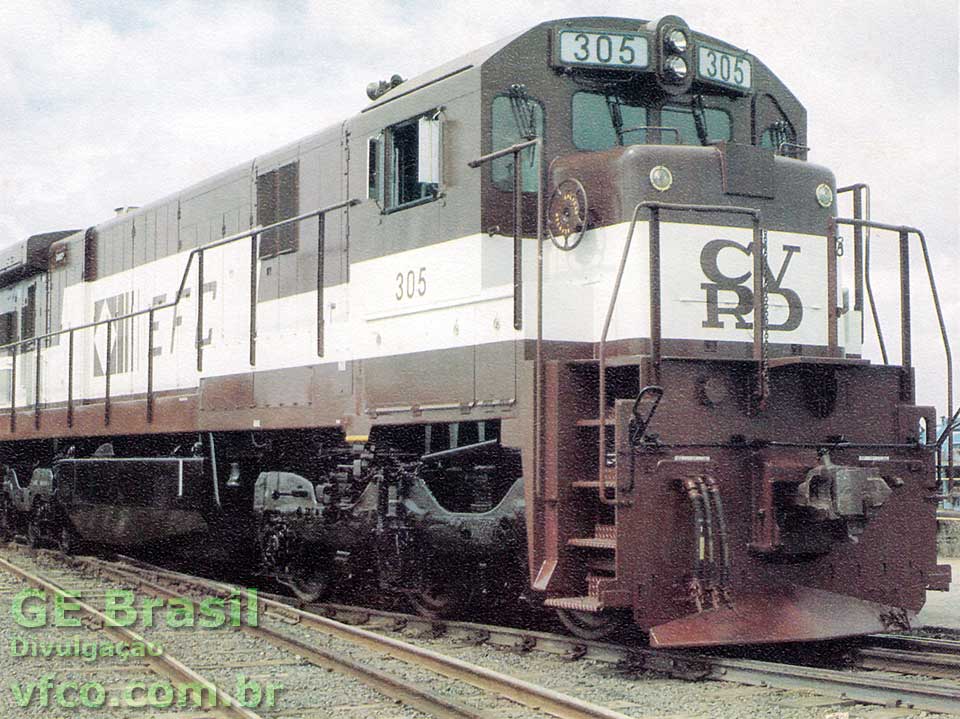 Locomotiva C30-7 (Dash-7) nº 305 EF Carajás