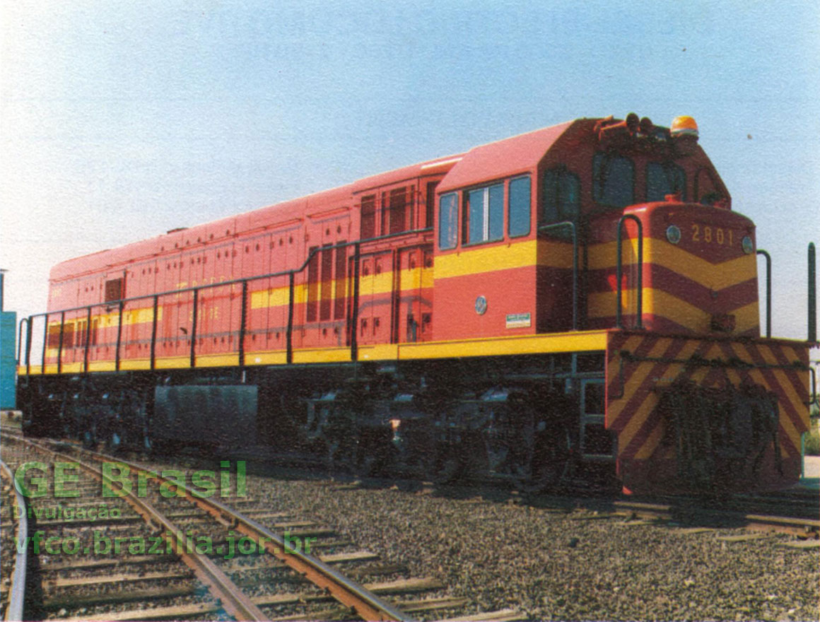 Locomotiva U22C construída pela GE-Brasil para a RFFSA - Rede Ferroviária Federal