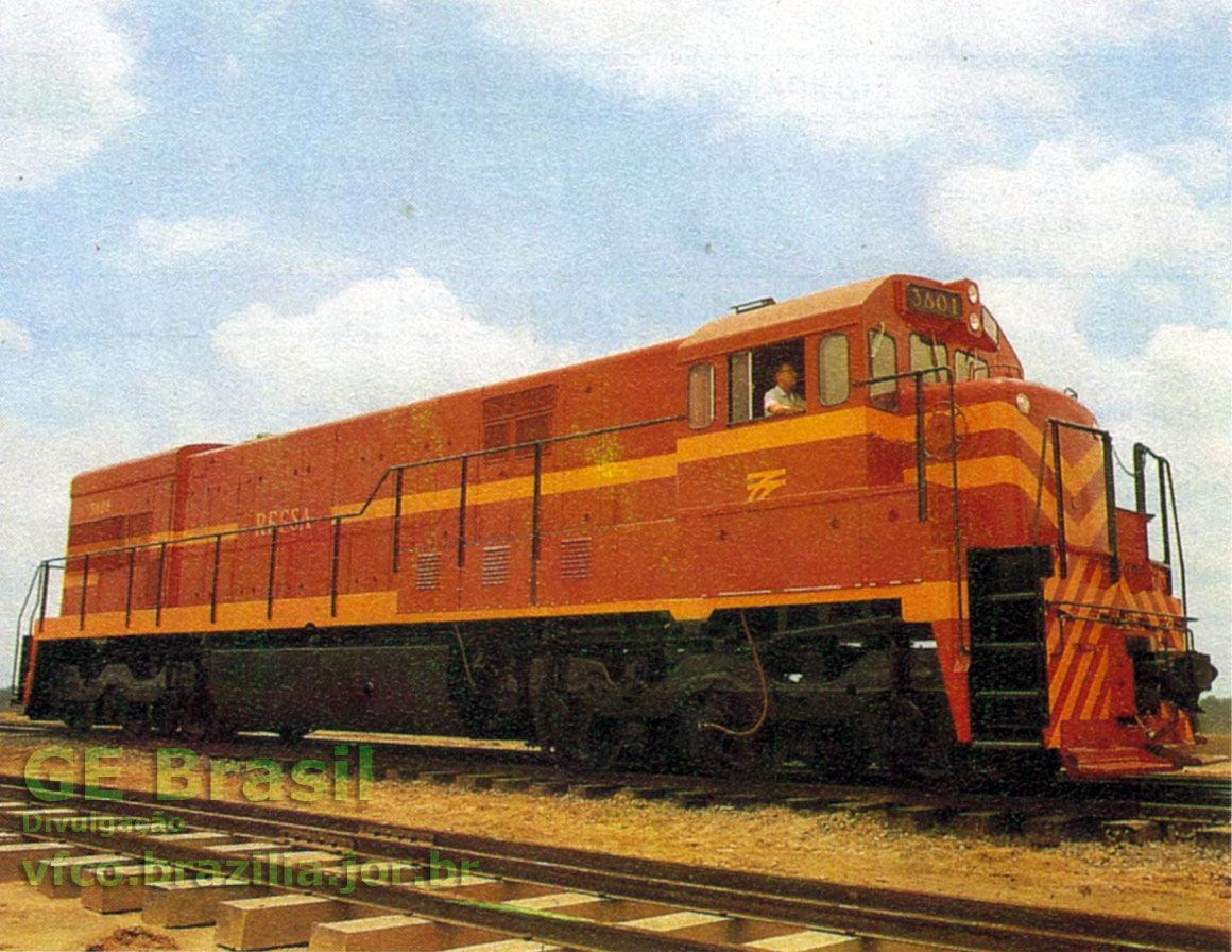 Locomotiva U23C construída pela GE do Brasil para RFFSA - Rede Ferroviária Federal