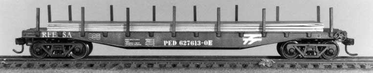 Ferreomodelo Frateschi encurtado para representar um vagão da bitola métrica da RFFSA - Rede Ferroviária Federal