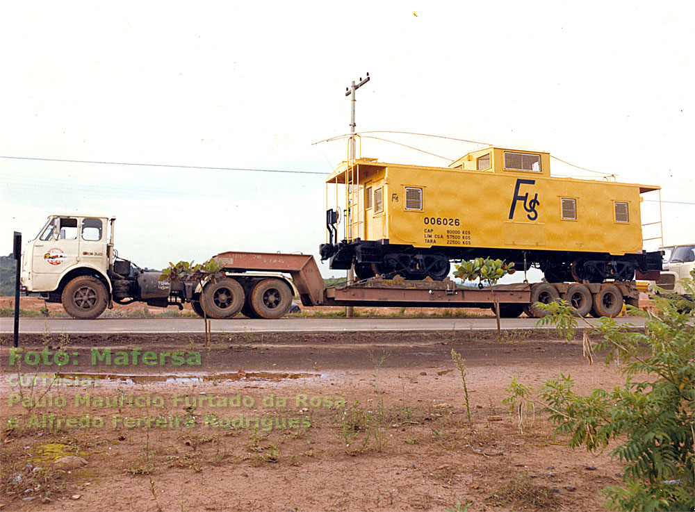Vagão caboose construído pela Mafersa para Ferrocarriles Unidos del Sureste (México)