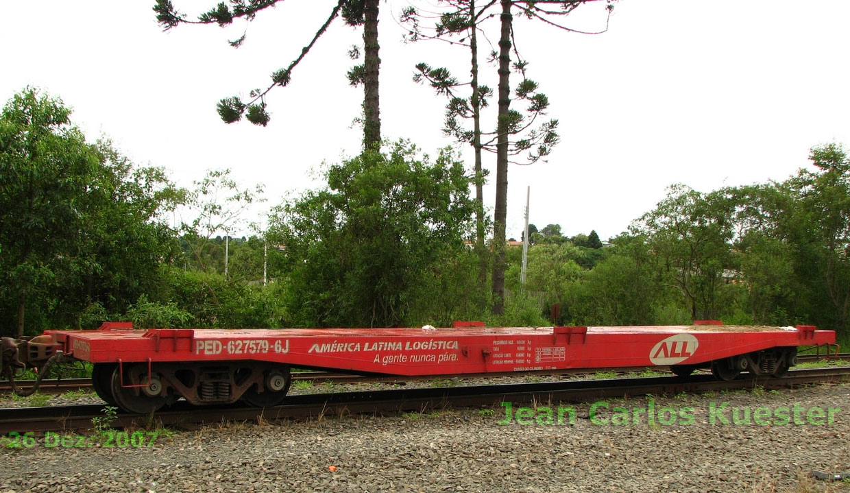 Vagão PDF-627.579-6J da ferrovia ALL, sem fueiros