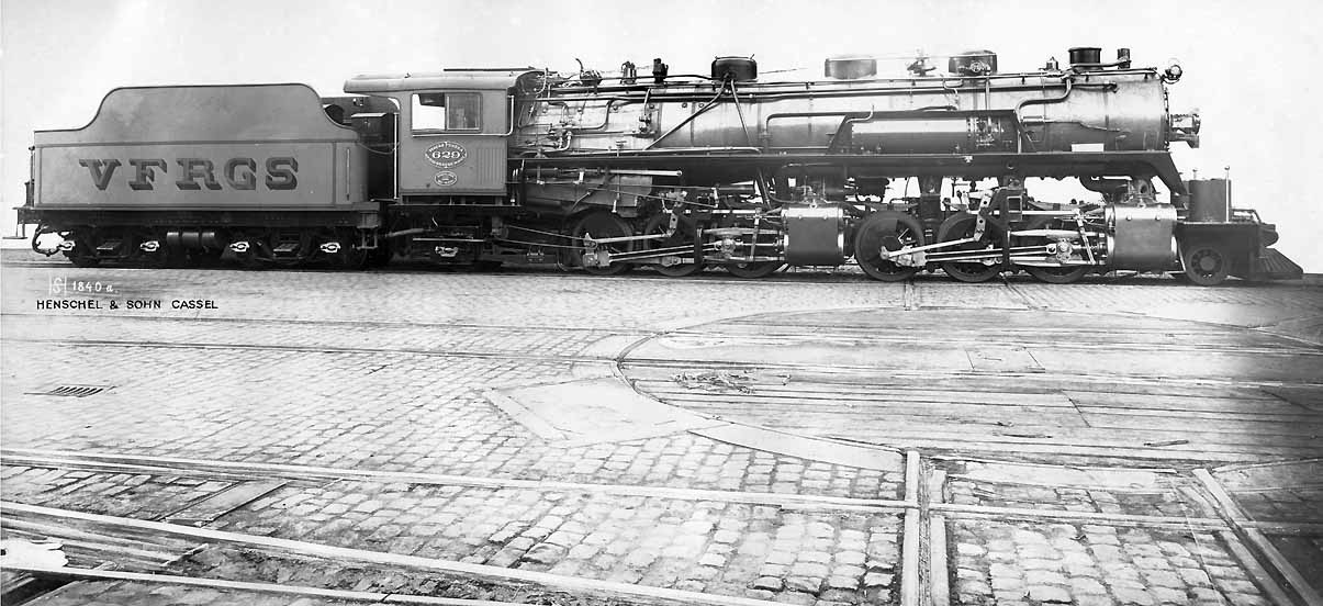 Locomotiva 2-6-0 + 6-2-0 de vapor superaquecido da VFRGS - Viação Férrea do Rio Grande do Sul, construída pela Heschel